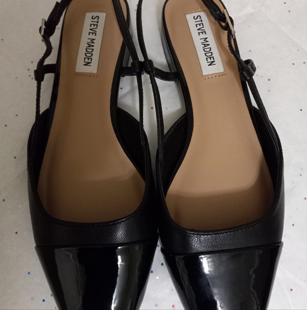 Steve Madden Glossy Black Flats